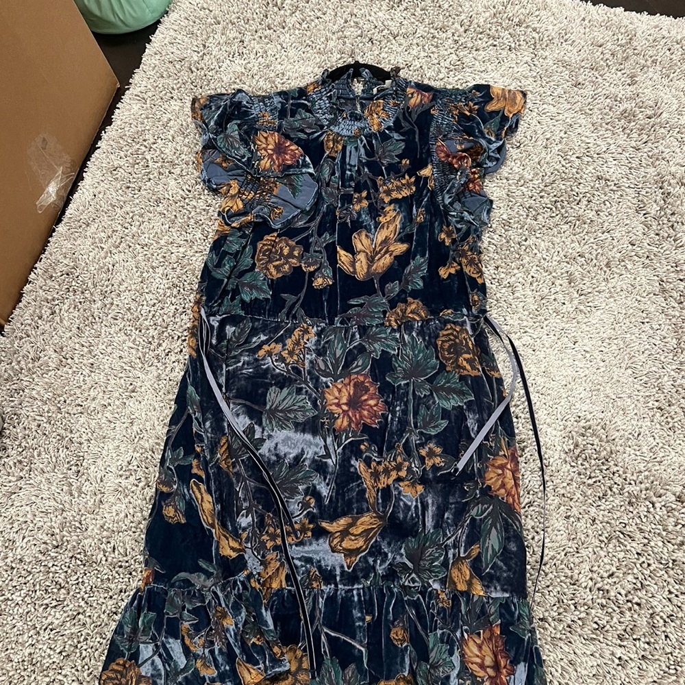 Navy blue velvet beautiful dress!